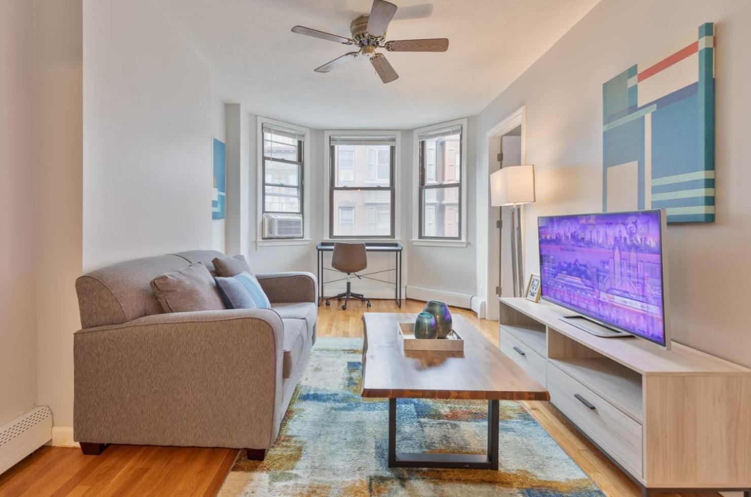 Apartment Entire Near Wharf Boston