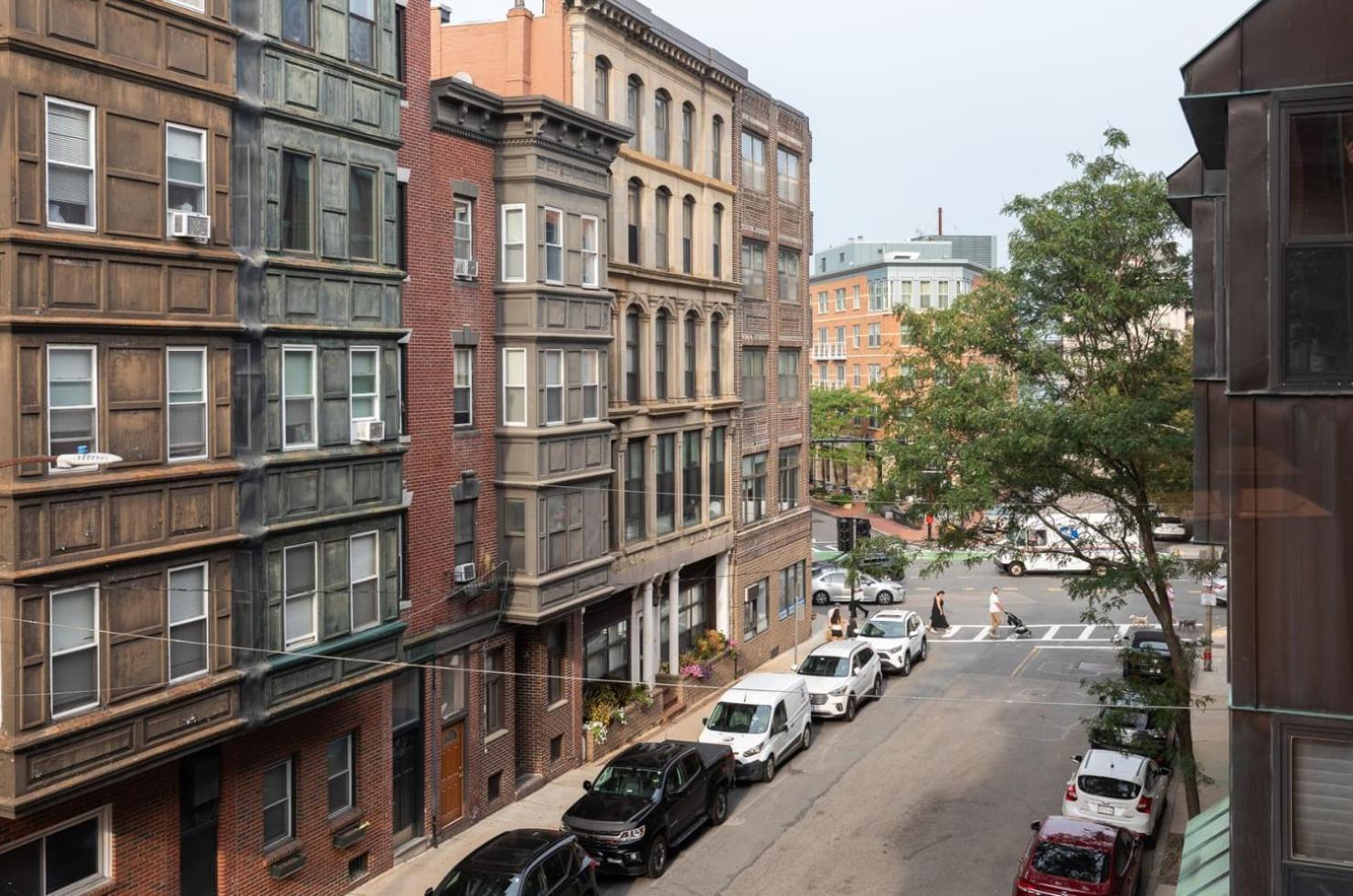 Entire Near Wharf Apartment